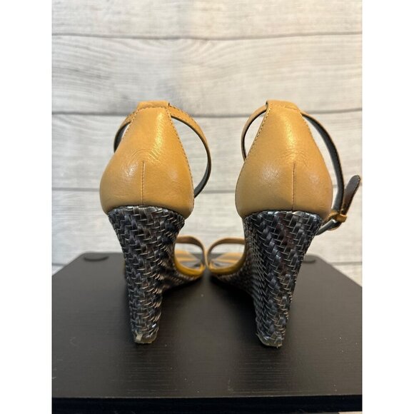 Coach Sharrin Soft Veg Leather Wedge Sandals Size 9 - Picture 4 of 7